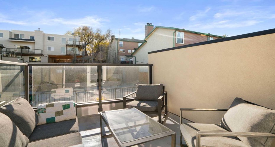 1511 23 Avenue, Calgary, Alberta T2T 0T8, 2 Bedrooms Bedrooms, ,3 BathroomsBathrooms,Residential,For Sale,23,A2278538