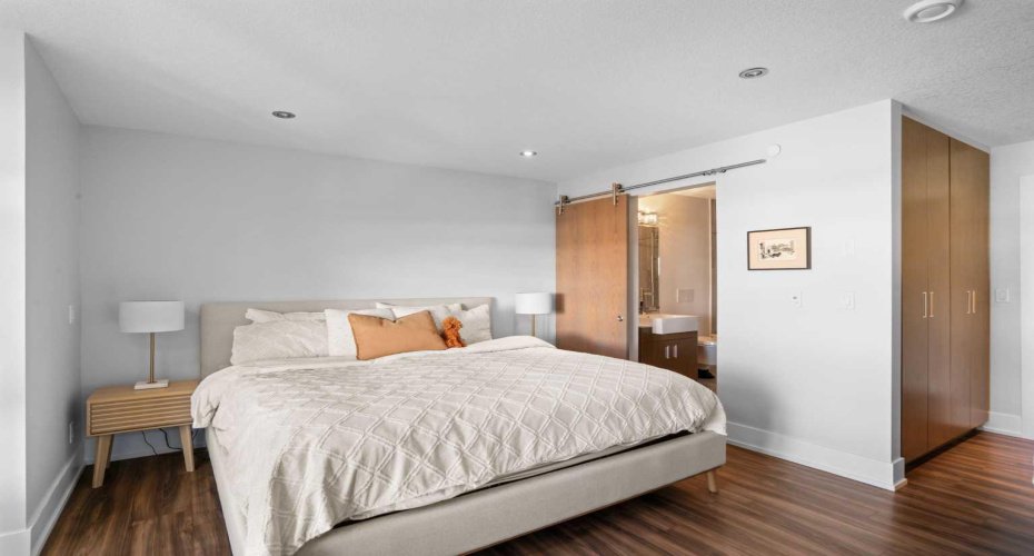 1511 23 Avenue, Calgary, Alberta T2T 0T8, 2 Bedrooms Bedrooms, ,3 BathroomsBathrooms,Residential,For Sale,23,A2278538