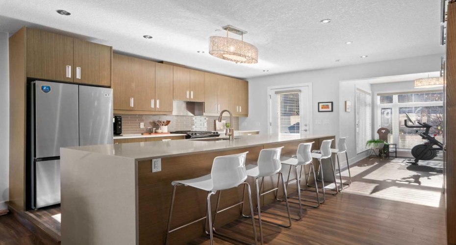 1511 23 Avenue, Calgary, Alberta T2T 0T8, 2 Bedrooms Bedrooms, ,3 BathroomsBathrooms,Residential,For Sale,23,A2278538