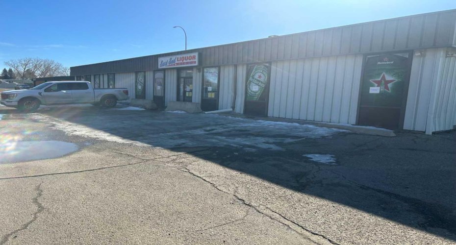 349 9 Street, Brooks, Alberta T1R1K6, ,Commercial,For Sale,9,A2115275