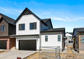 201 Cooperswood Green, Airdrie, Alberta T3B3Y6, 3 Bedrooms Bedrooms, ,3 BathroomsBathrooms,Residential,For Sale,Cooperswood,A2276006