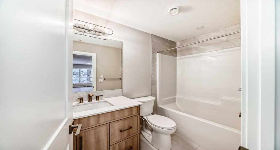 1802 Mahogany Boulevard, Calgary, Alberta T3M 4A5, 3 Bedrooms Bedrooms, ,2 BathroomsBathrooms,Residential,For Sale,Mahogany,A2279334