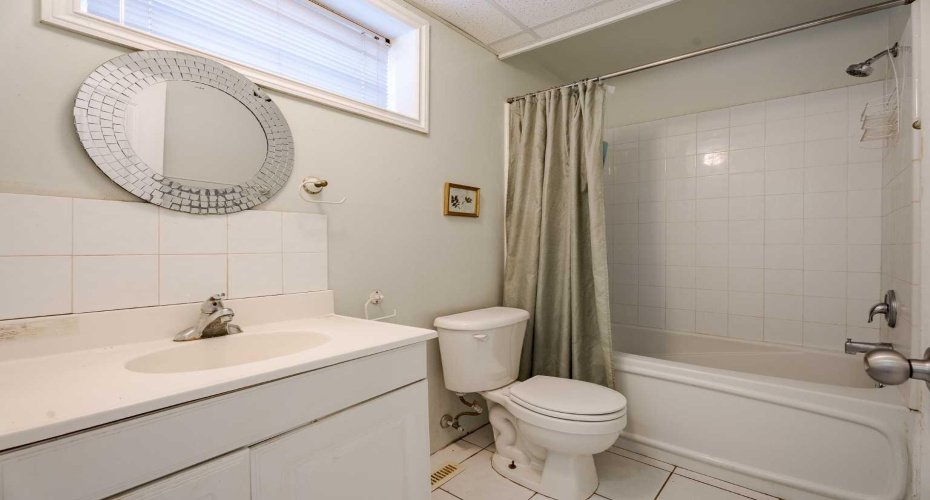 1-4 pce bathroom in basement