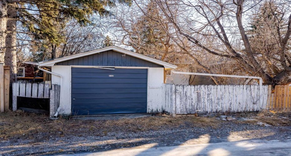 garage