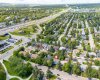easy access to freeway , shops ,