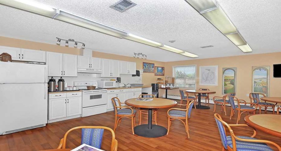 5200 44 Avenue, Calgary, Alberta T1Y 7L4, 2 Bedrooms Bedrooms, ,2 BathroomsBathrooms,Residential,For Sale,44,A2279608