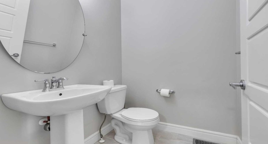 41 Sunrise Heights, Cochrane, Alberta T4C 2R9, 3 Bedrooms Bedrooms, ,3 BathroomsBathrooms,Residential,For Sale,Sunrise,A2279702