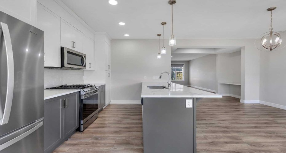 41 Sunrise Heights, Cochrane, Alberta T4C 2R9, 3 Bedrooms Bedrooms, ,3 BathroomsBathrooms,Residential,For Sale,Sunrise,A2279702