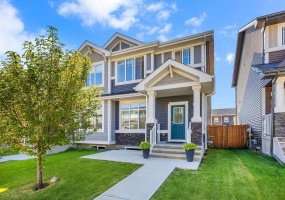 41 Sunrise Heights, Cochrane, Alberta T4C 2R9, 3 Bedrooms Bedrooms, ,3 BathroomsBathrooms,Residential,For Sale,Sunrise,A2279702