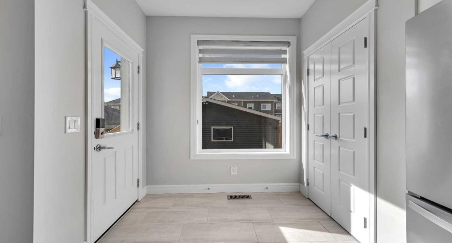 41 Sunrise Heights, Cochrane, Alberta T4C 2R9, 3 Bedrooms Bedrooms, ,3 BathroomsBathrooms,Residential,For Sale,Sunrise,A2279702