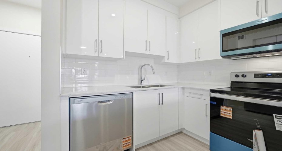 15 Skyview Point Crescent, Calgary, Alberta T3N 2T1, 2 Bedrooms Bedrooms, ,1 BathroomBathrooms,Residential,For Sale,Skyview Point,A2279950