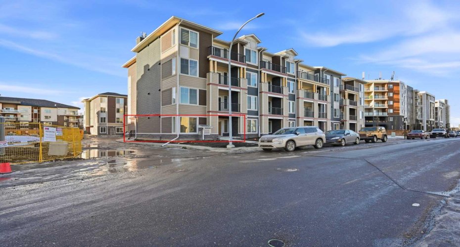 15 Skyview Point Crescent, Calgary, Alberta T3N 2T1, 2 Bedrooms Bedrooms, ,1 BathroomBathrooms,Residential,For Sale,Skyview Point,A2279950