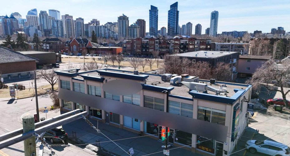 Calgary, Alberta, ,Commercial,For Lease,A2279952