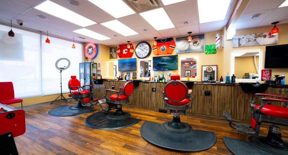 Calgary, Alberta, ,Commercial,For Lease,A2279952