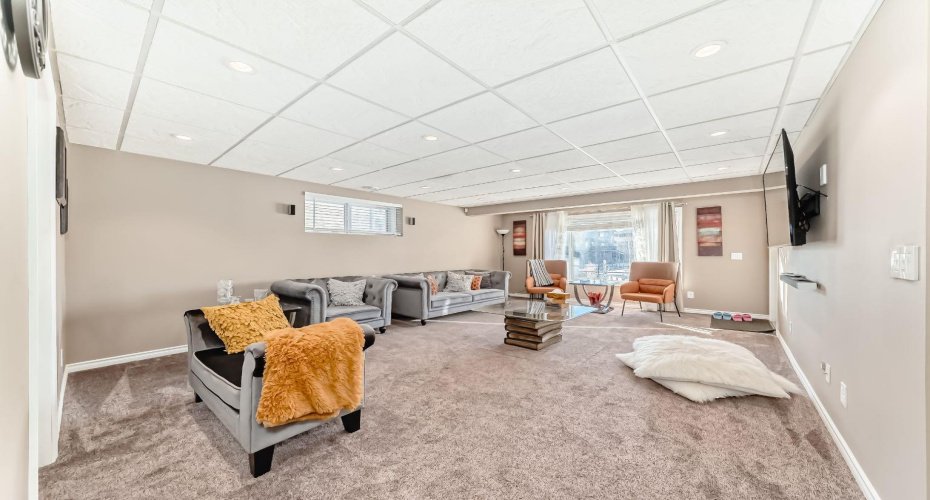 108 Seagreen Lane, Chestermere, Alberta T1X0E8, 5 Bedrooms Bedrooms, ,4 BathroomsBathrooms,Residential,For Sale,Seagreen,A2279964