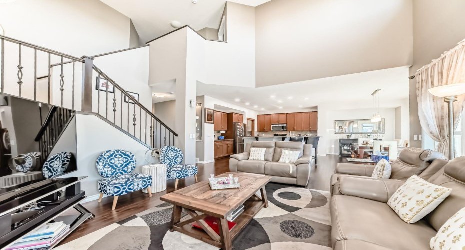 108 Seagreen Lane, Chestermere, Alberta T1X0E8, 5 Bedrooms Bedrooms, ,4 BathroomsBathrooms,Residential,For Sale,Seagreen,A2279964