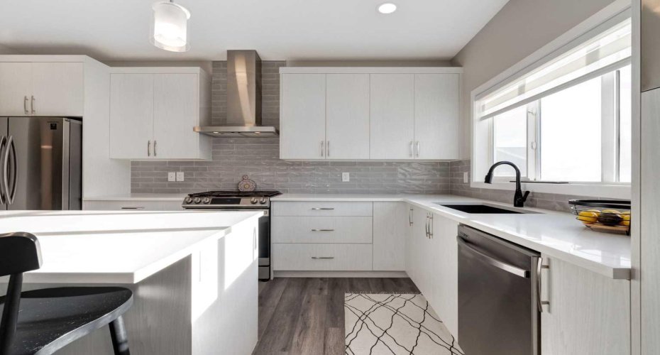 577 Masters Road, Calgary, Alberta T3M 2W3, 4 Bedrooms Bedrooms, ,4 BathroomsBathrooms,Residential,For Sale,Masters,A2278769