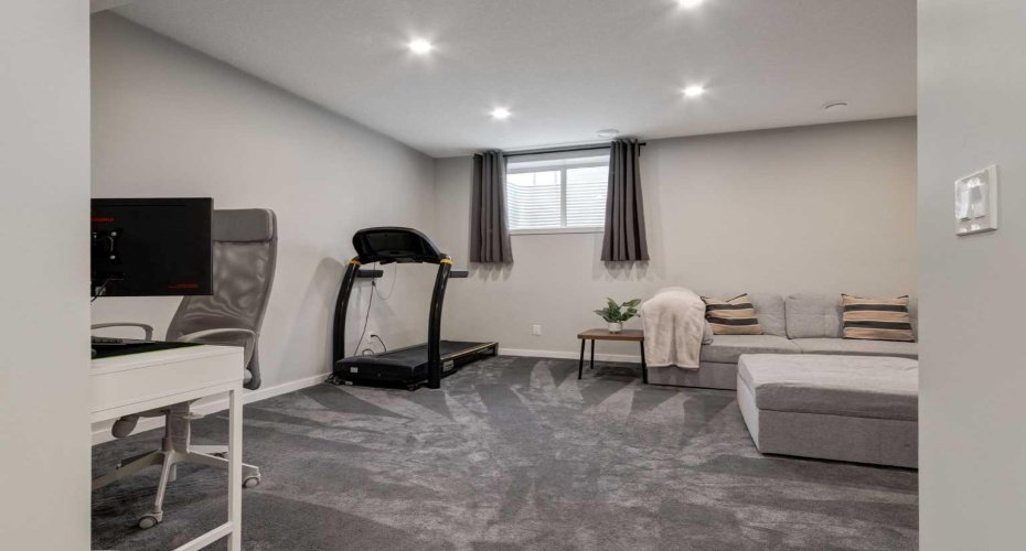 577 Masters Road, Calgary, Alberta T3M 2W3, 4 Bedrooms Bedrooms, ,4 BathroomsBathrooms,Residential,For Sale,Masters,A2278769