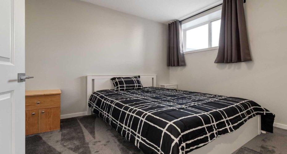 577 Masters Road, Calgary, Alberta T3M 2W3, 4 Bedrooms Bedrooms, ,4 BathroomsBathrooms,Residential,For Sale,Masters,A2278769