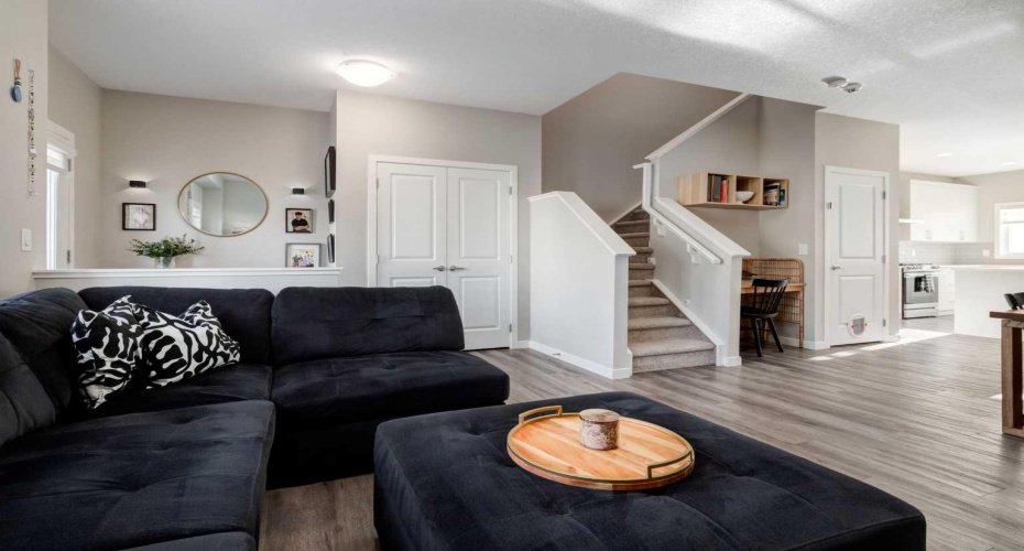 577 Masters Road, Calgary, Alberta T3M 2W3, 4 Bedrooms Bedrooms, ,4 BathroomsBathrooms,Residential,For Sale,Masters,A2278769