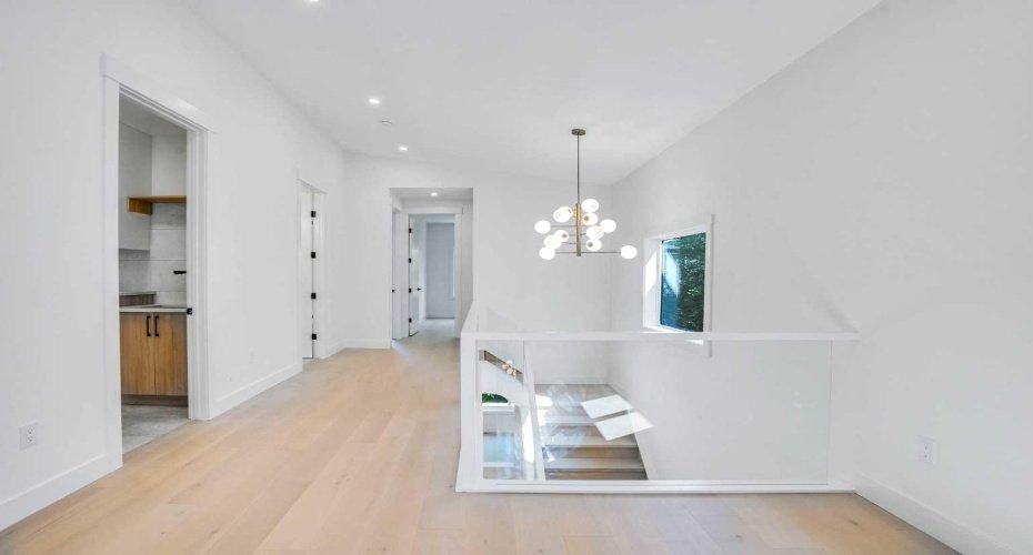 602 25 Avenue, Calgary, Alberta T2E 1Y5, 4 Bedrooms Bedrooms, ,4 BathroomsBathrooms,Residential,For Sale,25,A2279514