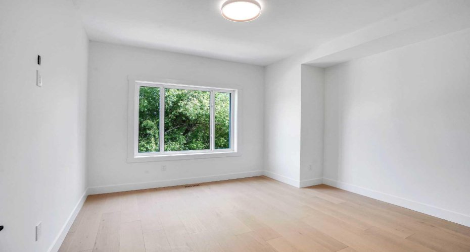 602 25 Avenue, Calgary, Alberta T2E 1Y5, 4 Bedrooms Bedrooms, ,4 BathroomsBathrooms,Residential,For Sale,25,A2279514