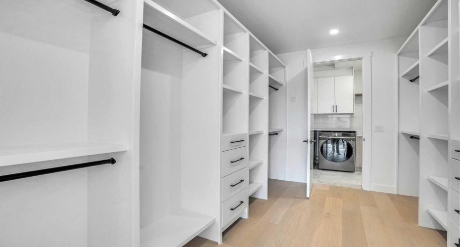 602 25 Avenue, Calgary, Alberta T2E 1Y5, 4 Bedrooms Bedrooms, ,4 BathroomsBathrooms,Residential,For Sale,25,A2279514