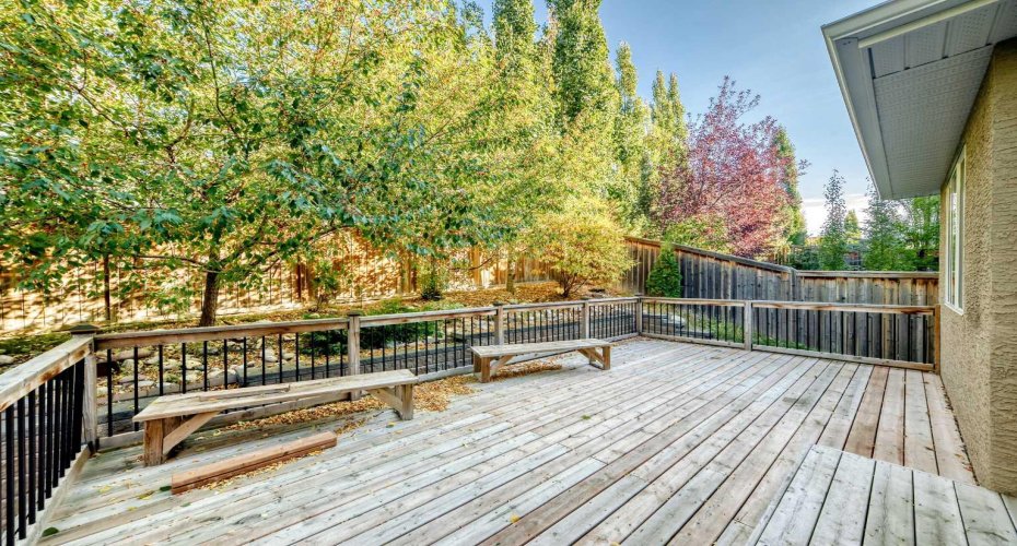 173 Aspenshire Drive, Calgary, Alberta T3H 0P5, 4 Bedrooms Bedrooms, ,4 BathroomsBathrooms,Residential,For Sale,Aspenshire,A2279977