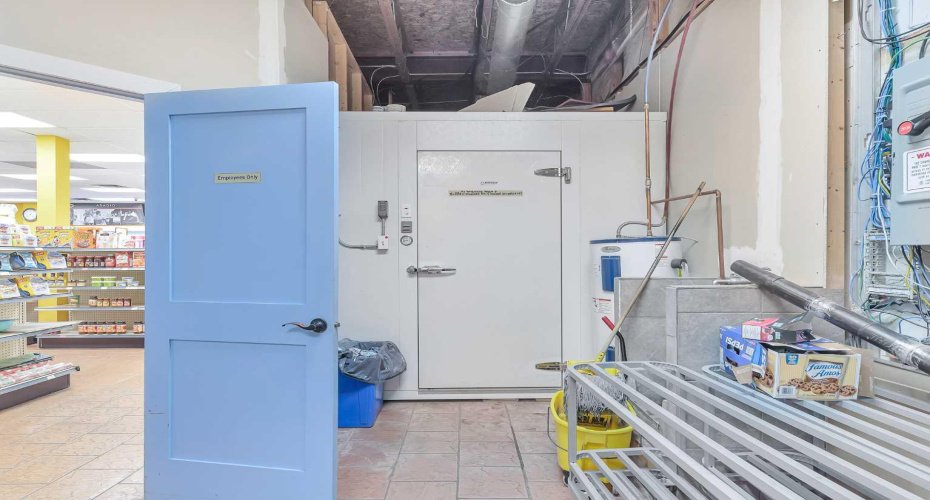 Calgary, Alberta, ,Commercial,For Sale,A2280081