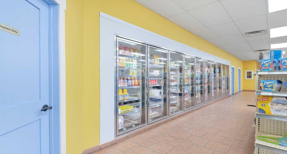 Calgary, Alberta, ,Commercial,For Sale,A2280081