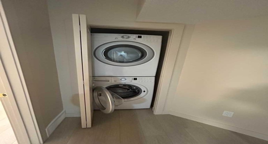 1378 148 Avenue, Calgary, Alberta T3P 1T9, ,Rental,148,A2280098