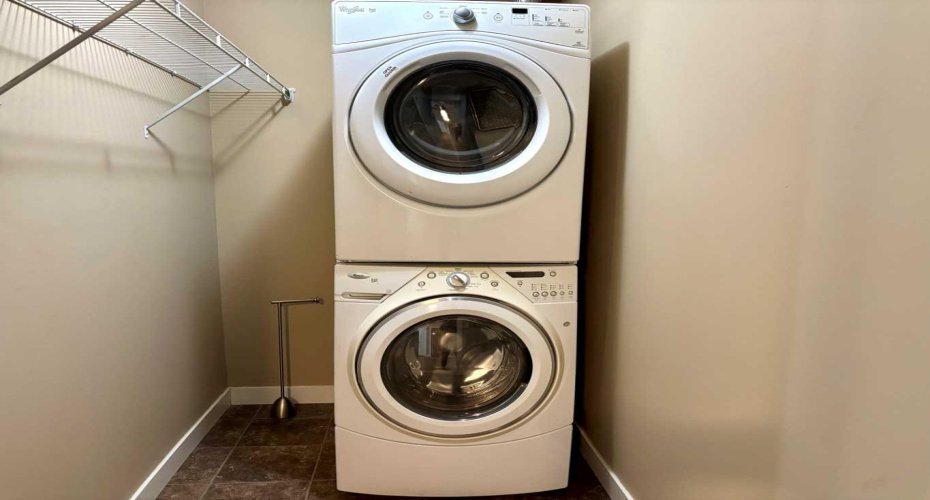 81 Legacy Boulevard, Calgary, Alberta T2X 2B9, 3 Bedrooms Bedrooms, ,2 BathroomsBathrooms,Residential,For Sale,Legacy,A2275721