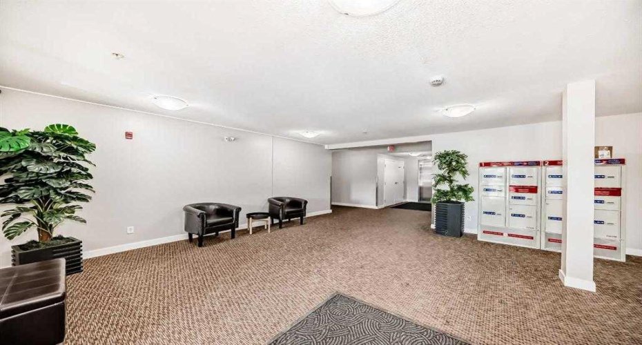 81 Legacy Boulevard, Calgary, Alberta T2X 2B9, 3 Bedrooms Bedrooms, ,2 BathroomsBathrooms,Residential,For Sale,Legacy,A2275721