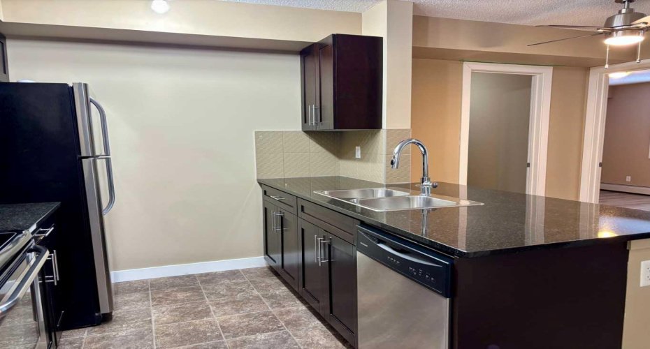 81 Legacy Boulevard, Calgary, Alberta T2X 2B9, 3 Bedrooms Bedrooms, ,2 BathroomsBathrooms,Residential,For Sale,Legacy,A2275721