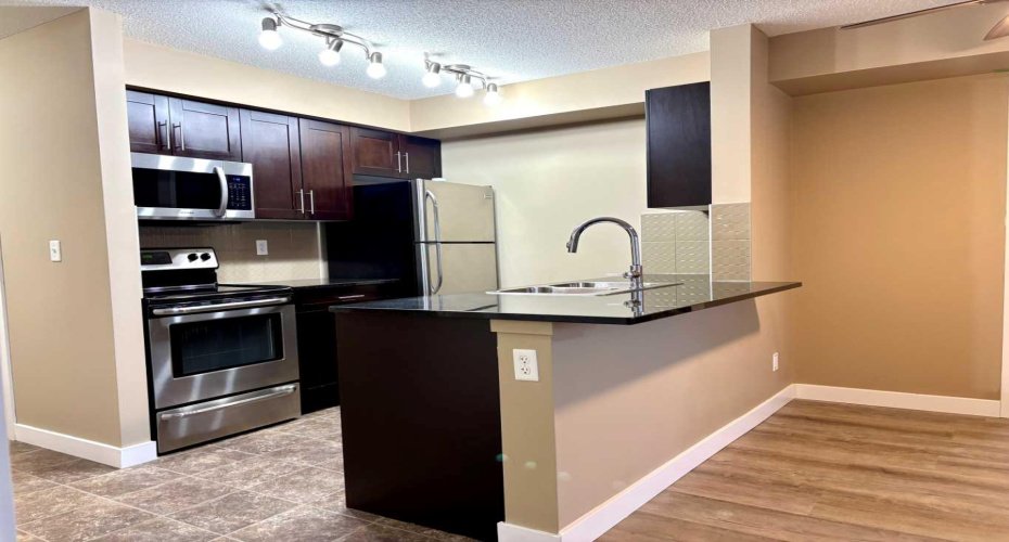 81 Legacy Boulevard, Calgary, Alberta T2X 2B9, 3 Bedrooms Bedrooms, ,2 BathroomsBathrooms,Residential,For Sale,Legacy,A2275721