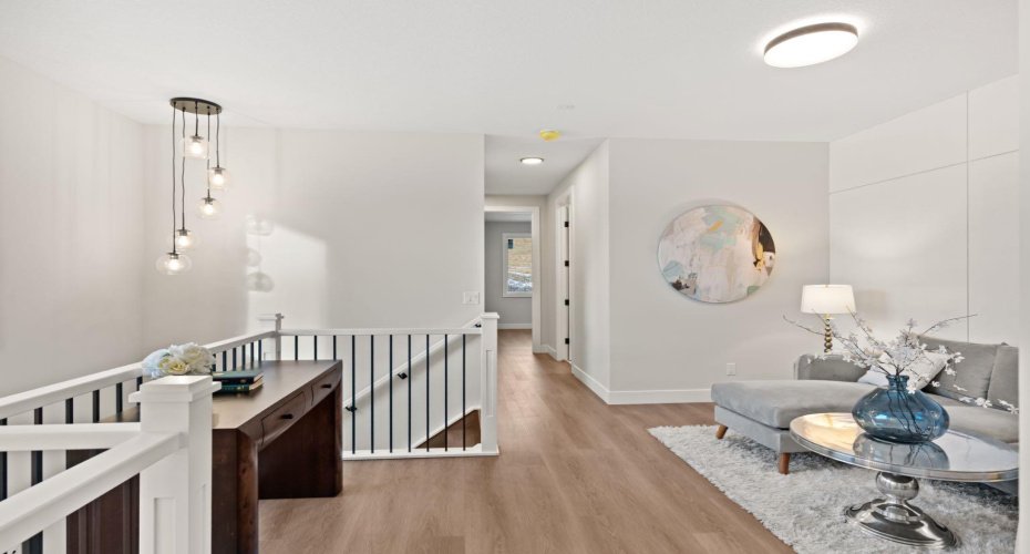 2528 7 Avenue, Calgary, Alberta T2N 1A4, 4 Bedrooms Bedrooms, ,4 BathroomsBathrooms,Residential,For Sale,7,A2280046