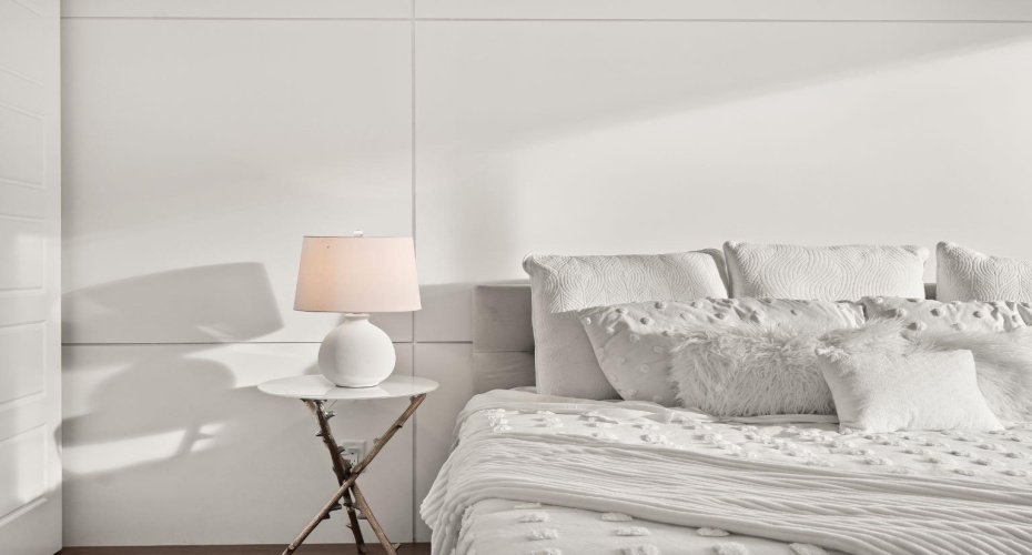 2528 7 Avenue, Calgary, Alberta T2N 1A4, 4 Bedrooms Bedrooms, ,4 BathroomsBathrooms,Residential,For Sale,7,A2280046