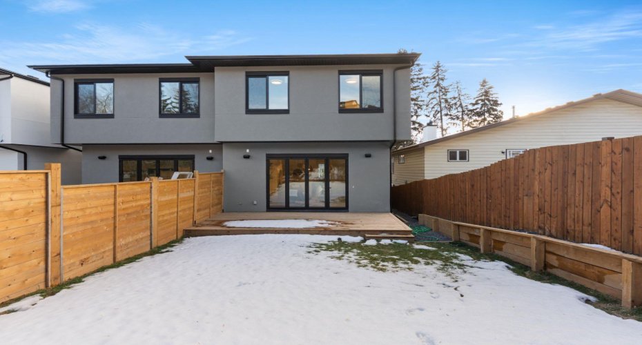 2528 7 Avenue, Calgary, Alberta T2N 1A4, 4 Bedrooms Bedrooms, ,4 BathroomsBathrooms,Residential,For Sale,7,A2280046