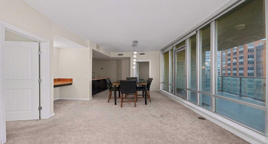 1410 1 Street, Calgary, Alberta T2G 5T5, 2 Bedrooms Bedrooms, ,2 BathroomsBathrooms,Residential,For Sale,1,A2280125