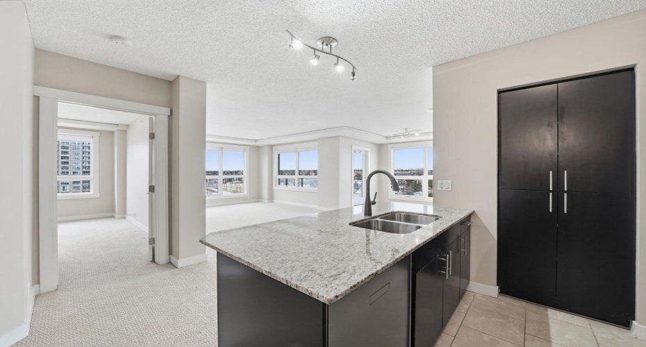 8710 Horton Road, Calgary, Alberta T2V 0P7, 2 Bedrooms Bedrooms, ,2 BathroomsBathrooms,Residential,For Sale,Horton,A2274115