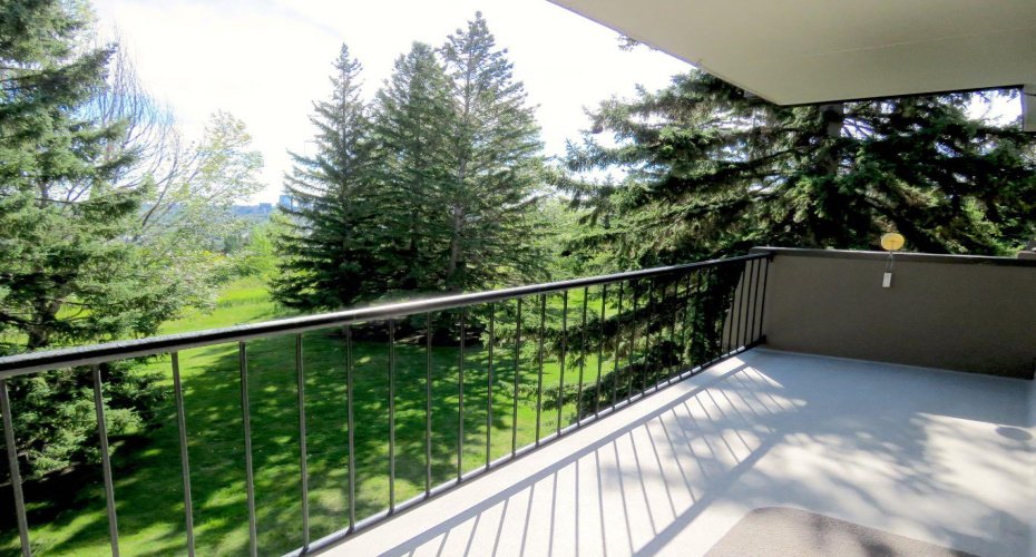328 Cedar Crescent, Calgary, Alberta T3C 2Y8, 1 Bedroom Bedrooms, 0 ,1 BathroomBathrooms,Residential,For Sale,Cedar,0,A2280165
