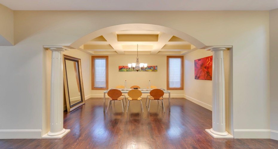 2609 7 Avenue, Calgary, Alberta T2N 1A6, 5 Bedroom Bedrooms, 0 ,4 BathroomBathrooms,Residential,For Sale,7,0,A2277761