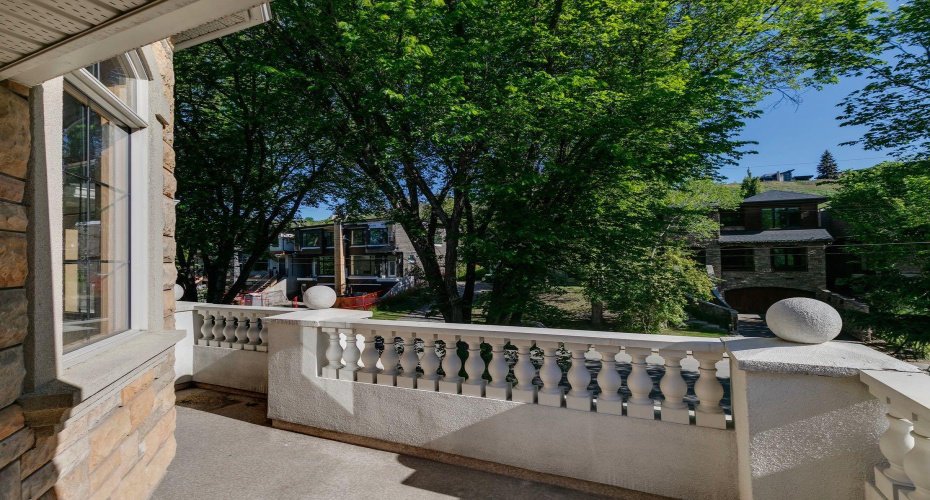 2609 7 Avenue, Calgary, Alberta T2N 1A6, 5 Bedroom Bedrooms, 0 ,4 BathroomBathrooms,Residential,For Sale,7,0,A2277761