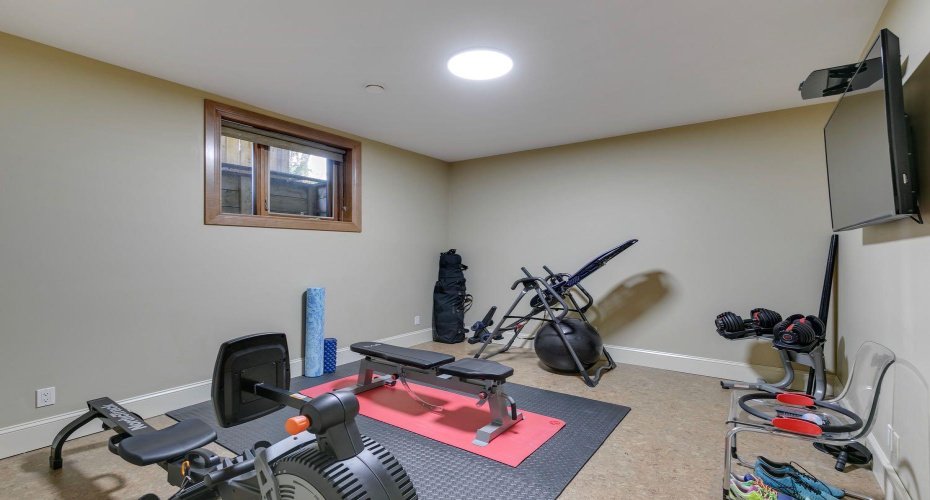 2609 7 Avenue, Calgary, Alberta T2N 1A6, 5 Bedroom Bedrooms, 0 ,4 BathroomBathrooms,Residential,For Sale,7,0,A2277761