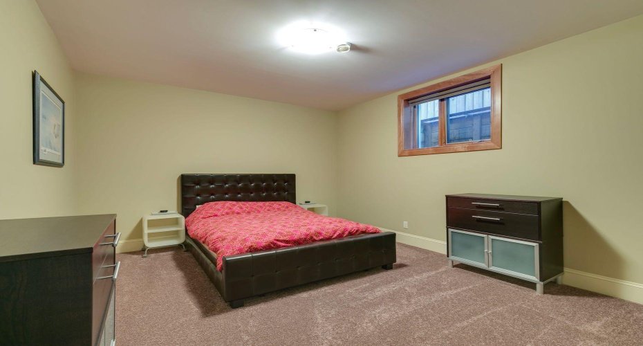 2609 7 Avenue, Calgary, Alberta T2N 1A6, 5 Bedroom Bedrooms, 0 ,4 BathroomBathrooms,Residential,For Sale,7,0,A2277761