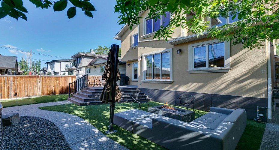 2609 7 Avenue, Calgary, Alberta T2N 1A6, 5 Bedroom Bedrooms, 0 ,4 BathroomBathrooms,Residential,For Sale,7,0,A2277761