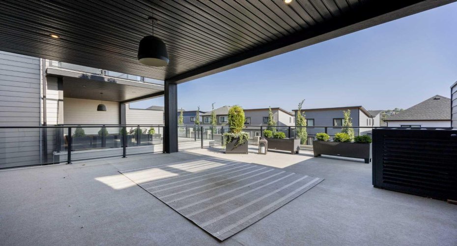 3044 85 Street, Calgary, Alberta T3H 6C7, 3 Bedrooms Bedrooms, ,4 BathroomsBathrooms,Residential,For Sale,85,A2280529