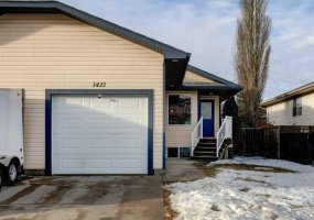 1421 Strathcona Way, Strathmore, Alberta T1P 1S2, 4 Bedrooms Bedrooms, ,2 BathroomsBathrooms,Residential,For Sale,Strathcona,A2278379