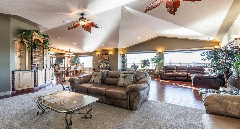 770 Eagle Ridge Drive, Dunmore, Alberta T1B0J6, 4 Bedrooms Bedrooms, ,5 BathroomsBathrooms,Residential,For Sale,Eagle Ridge,A2279188