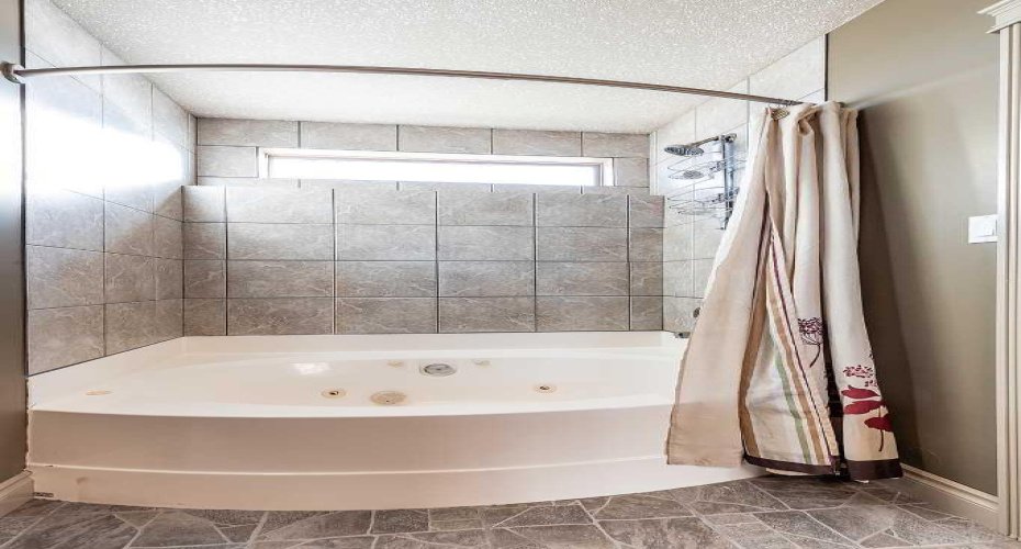 770 Eagle Ridge Drive, Dunmore, Alberta T1B0J6, 4 Bedrooms Bedrooms, ,5 BathroomsBathrooms,Residential,For Sale,Eagle Ridge,A2279188